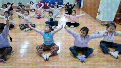 广元市利州区北街幼儿园：托管时光有爱有料多元课程赋能成长！(图3)